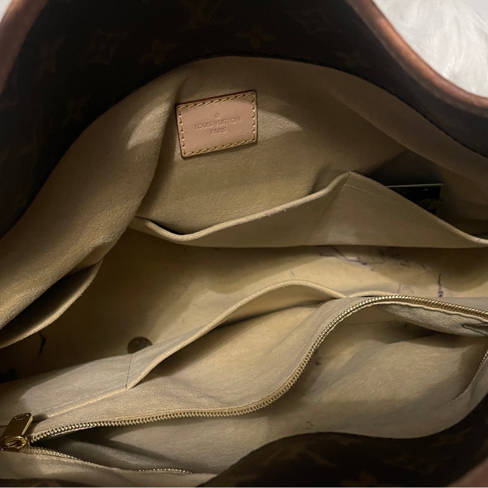 Woman’s Bag - Picture 5 of 15